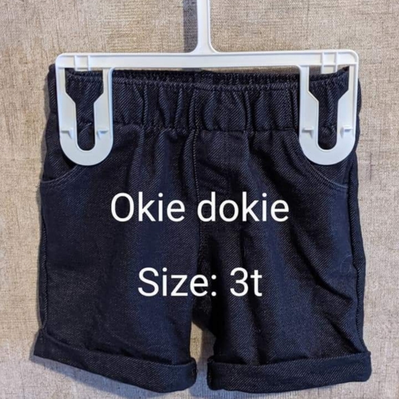 Kids shorts - Picture 2 of 2